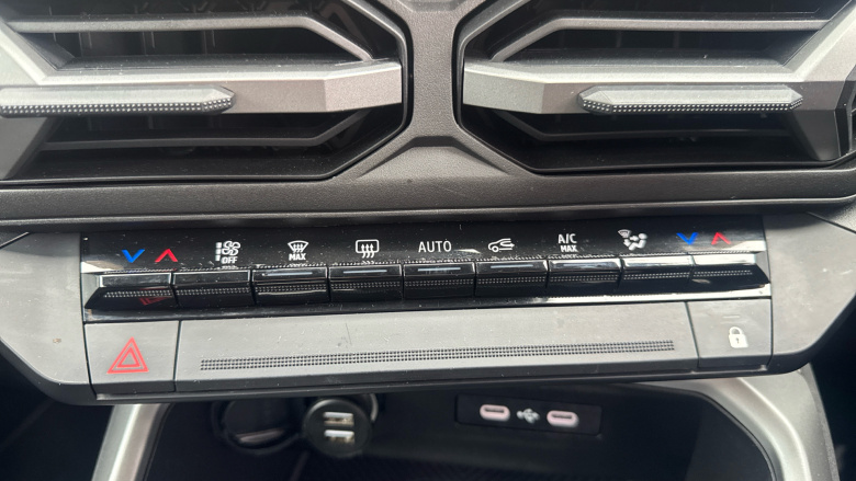 Dacia Bigster 1.8 Hybrid 155 Journey 5dr Auto Hybrid Estate